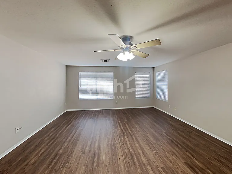 11940 W Charter Oak Rd — Photo 9