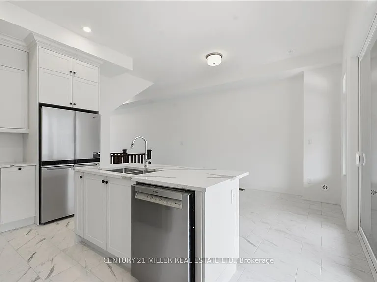 3433 Preserve Dr — Photo 23