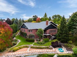 3520 Pleasant Ln, Racine, WI 53405