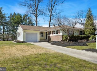 828 Wayside Ln, Haddonfield, NJ 08033
