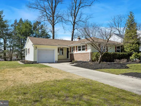 828 Wayside Ln, Haddonfield, NJ 08033