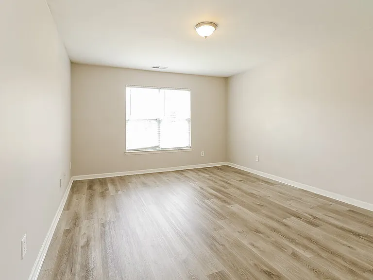 1215 Ben Livingston Rd — Photo 13