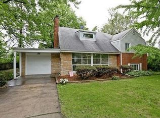 18415 Clyde Rd, Homewood, IL 60430