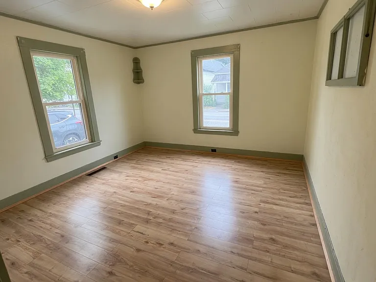 36 Beal St #1 — Photo 9
