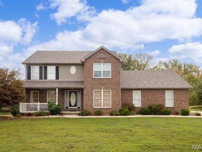 24 Lori Ann Ct, Highland, IL, 62249