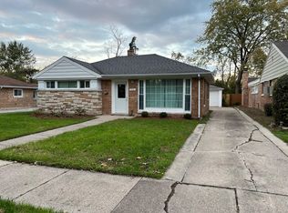 2534 Spruce Rd, Homewood, IL 60430