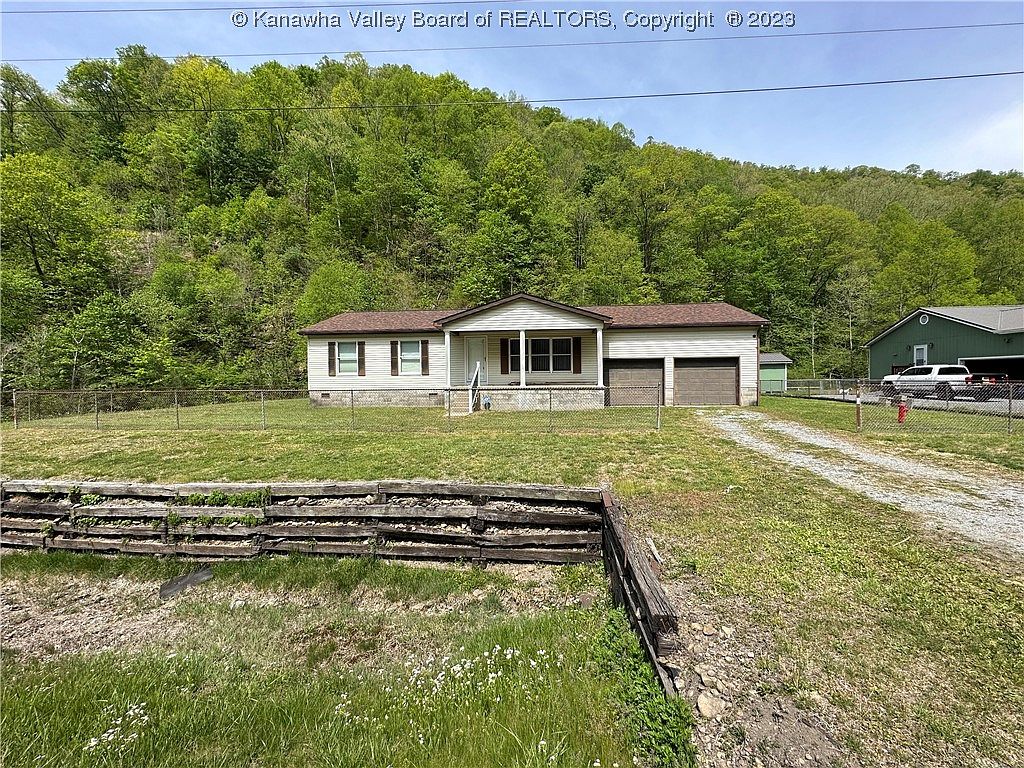 5447 Buffalo Creek Rd, Amherstdale, WV 25607 | Zillow