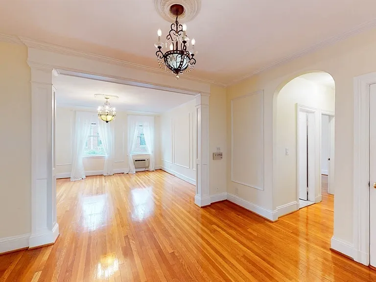311 Tappan St #3 — Photo 11