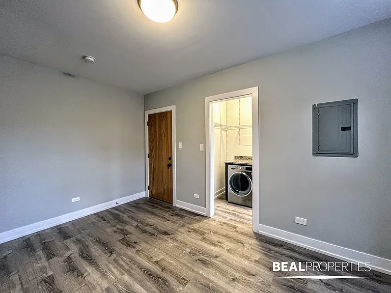 427 West Belden — Photo 54