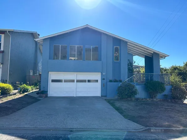 1 Elk Ct, Pacifica, CA 94044