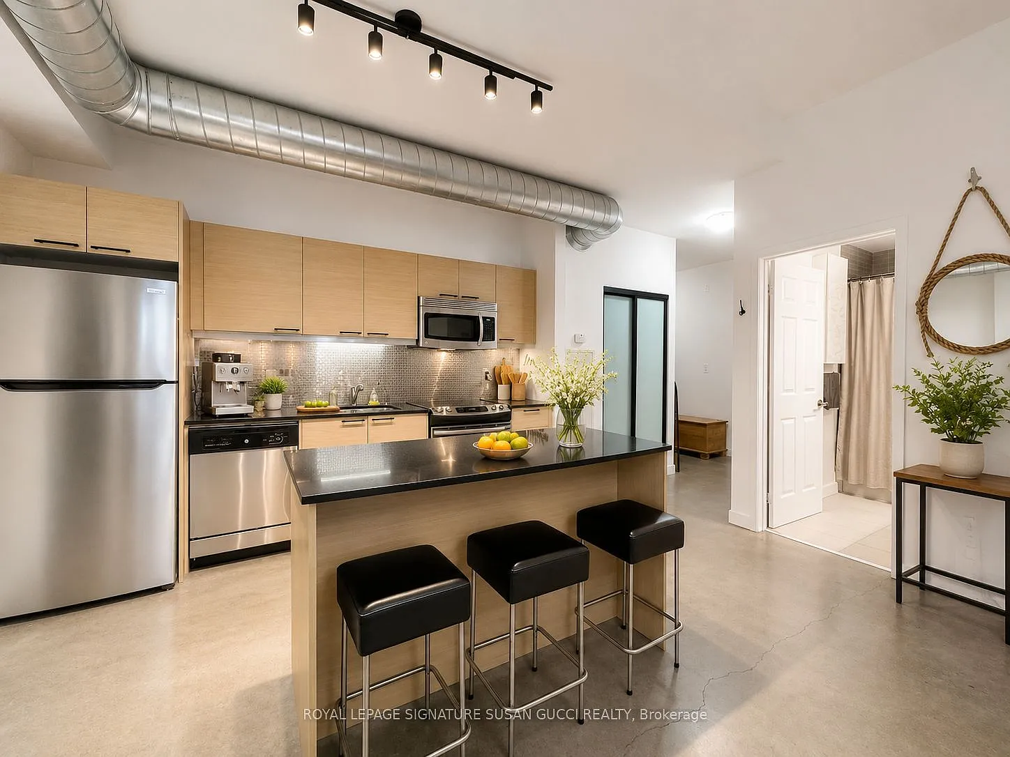 2 bed, $3,550 — Photo 4