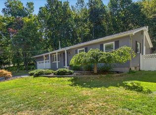 290 Plank Rd, Troy, NY 12182