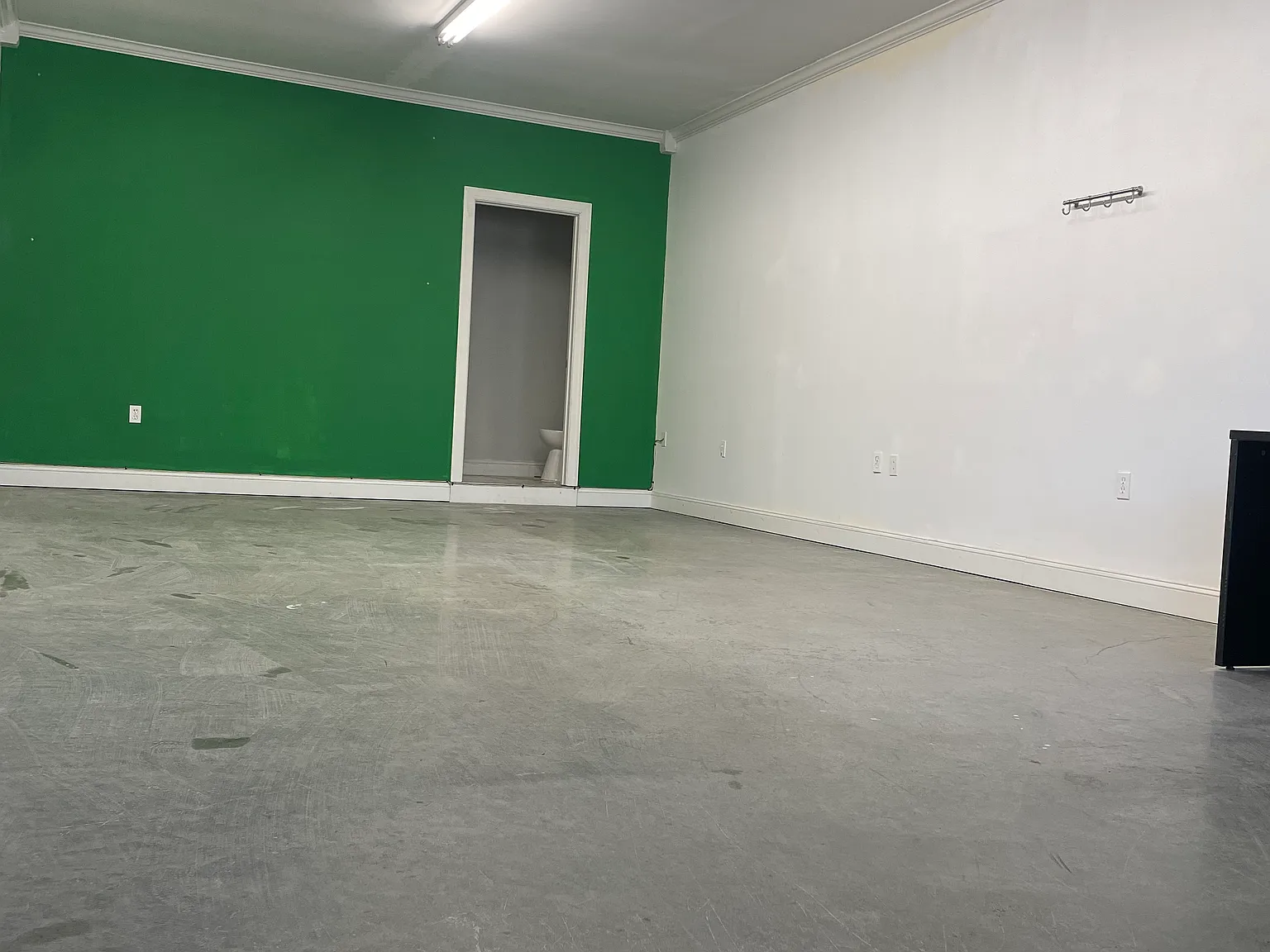 504 W Manning St — Photo 3