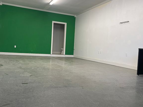 3rd image of 504 W Manning St #104