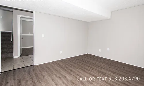 1224 E Cothrell St — Photo 21