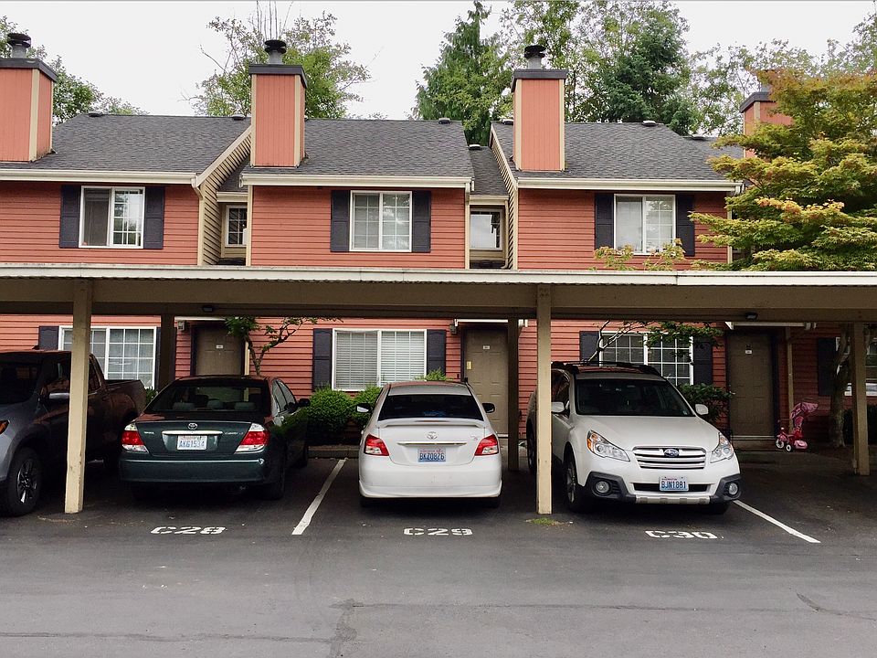 1st image of 412 Center Rd APT F2