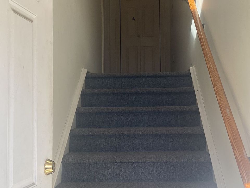 Private Entrance