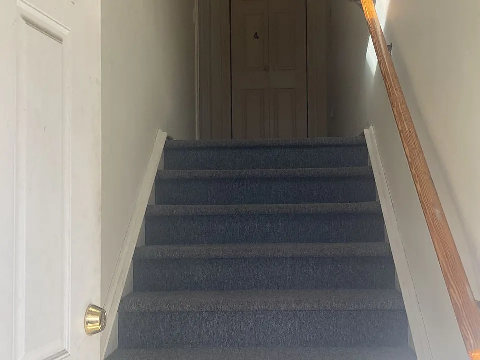 Private Entrance