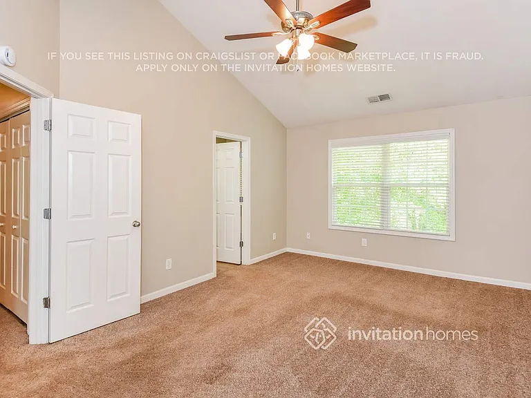 9365 Brooke Cove Ct — Photo 11