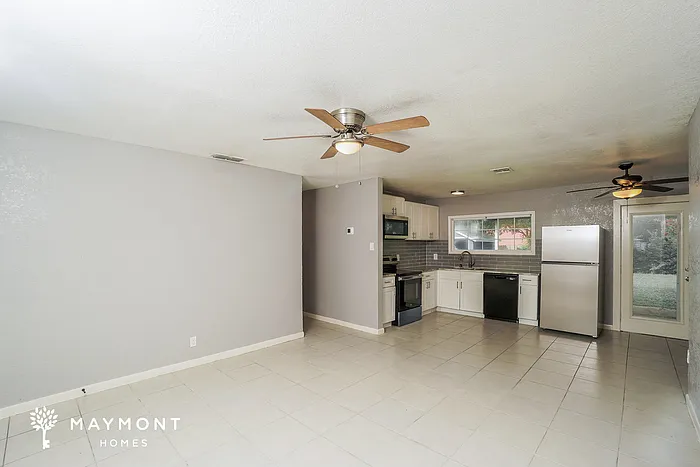 8619 Standing Rock St — Photo 3
