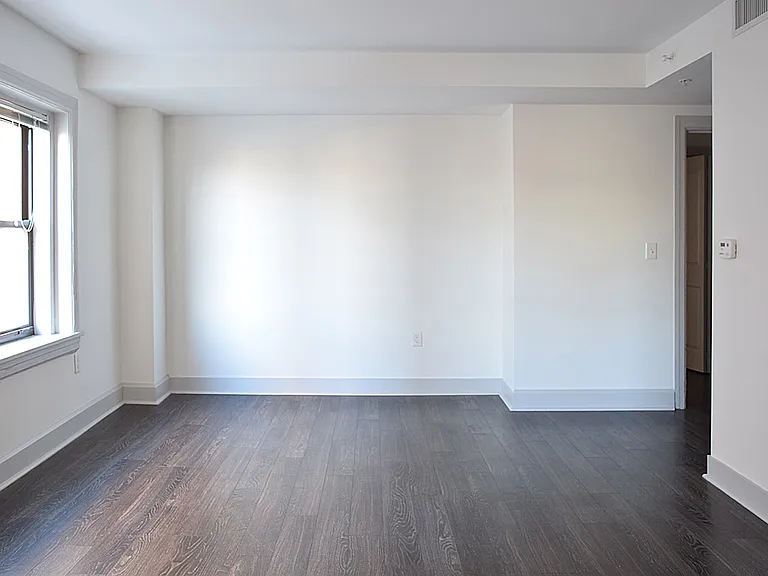 Dining/Living room