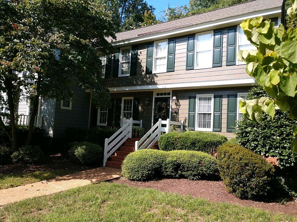 Large end unit townhouse