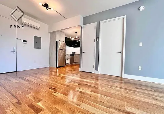 Rented by ERNY LLC | media 11