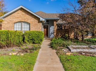 309 Willow Stone St, Denton, TX 76207