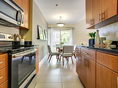 Americana Apartments