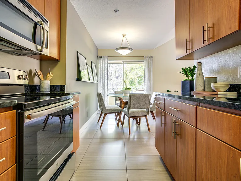 Americana Apartments — Photo 24