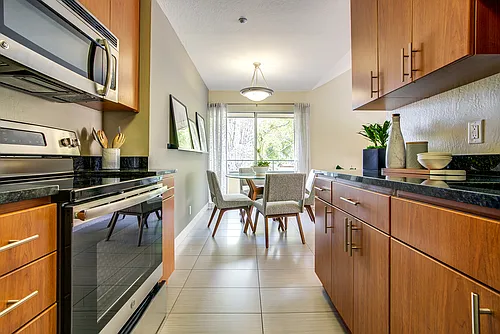 Americana Apartments in Mountain View - $3,133+ per month
