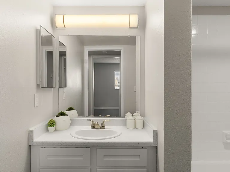 A Bathroom at Hilltop View Apartments