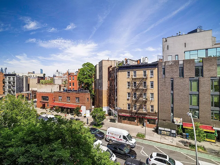 62 Leroy St #4A — Photo 8