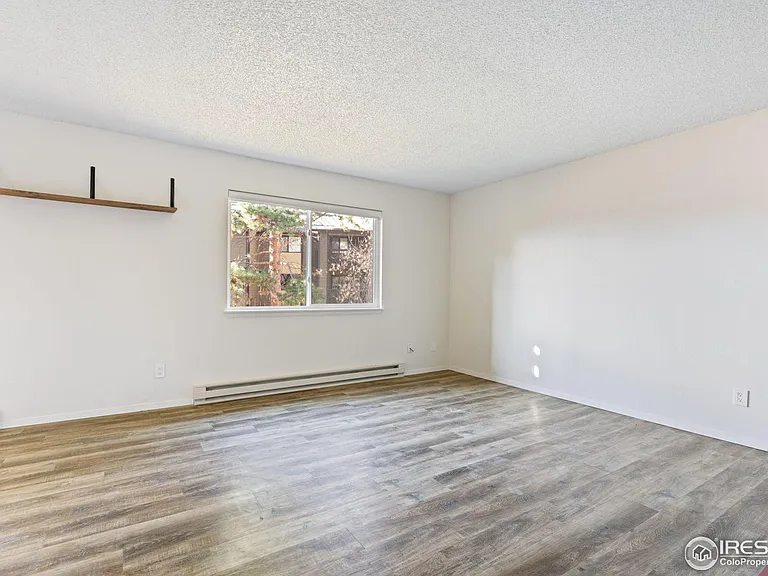 925 Columbia Rd #122 — Photo 15