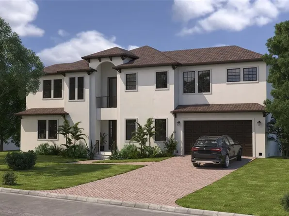 3617 W Royal Palm Cir, Tampa, FL 33629