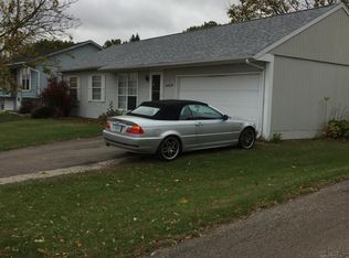 6609 Council St NE, Cedar Rapids, IA 52402