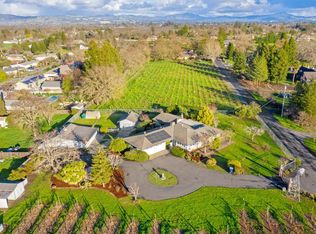 1764 Olivet Rd, Santa Rosa, CA 95401