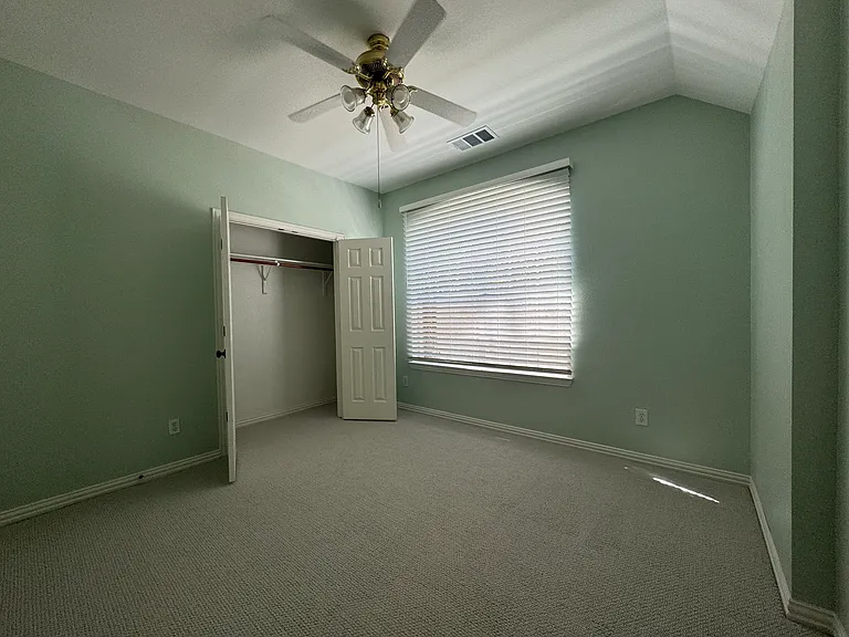 2920 Cromwell Way — Photo 31