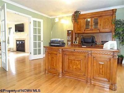 4th image of 1025 Laurel Wood Dr