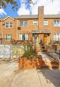 5947 58th Rd, Flushing, NY, 11378