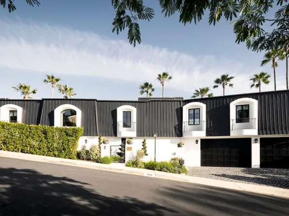 10932 Savona Rd, Los Angeles, CA 90077