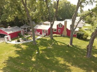 7615 Pheasant Rd, Wonder Lake, IL 60097