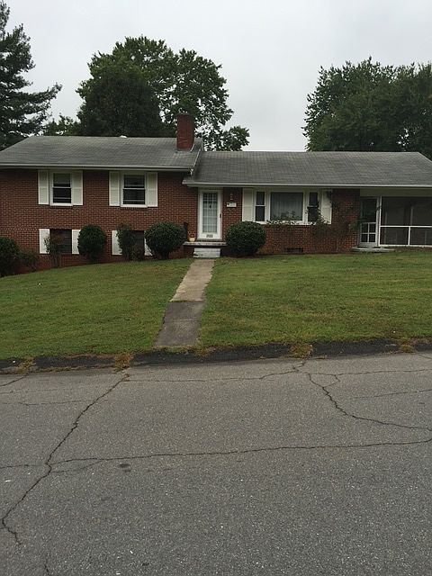 1st image of 1400 Leheigh Ct