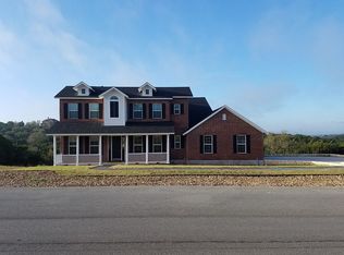 229 Huck Finn Trl, Dripping Springs, TX 78620