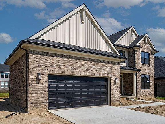 3rd image of 16777 Trajan Ln #252