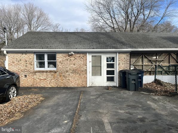 301 Bryan Point Rd #B