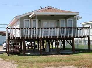 4622 Bayou Ln, Hitchcock, TX 77563