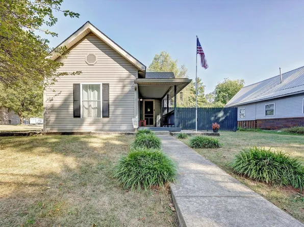 7929 W Main St, Stinesville, IN 47464