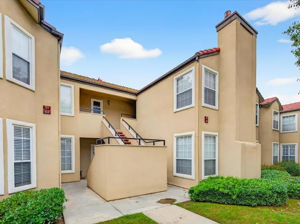 8153 N Cedar Ave APT 212, Fresno, CA 93720