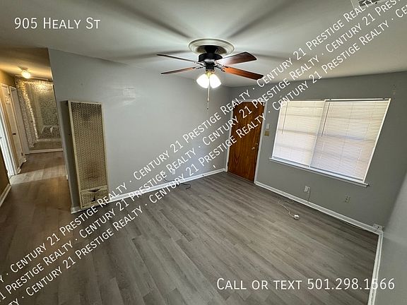4th image of 905 Healy St